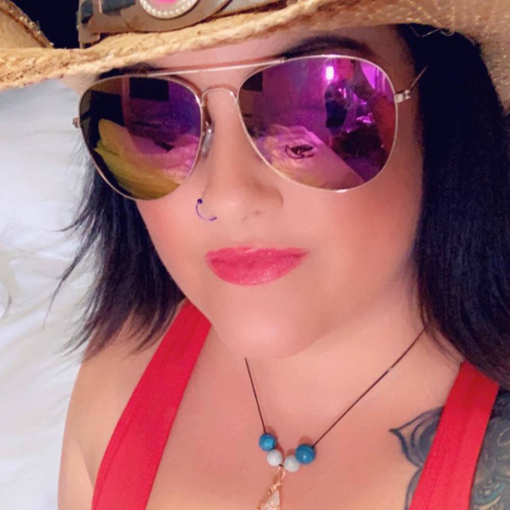 Meet your Posher, Kimberly